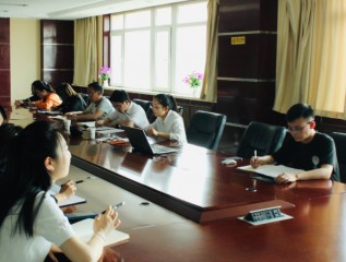 裝備公司召開(kāi)通訊員例會(huì)