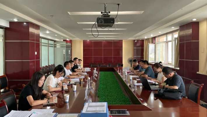 集團(tuán)公司科技創(chuàng)新部調(diào)研裝備公司科研工作